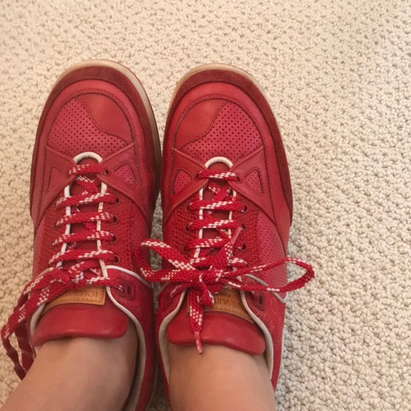 VINTAGE LOUIS VUITTON RED SNEAKERS - Picture 2 of 3
